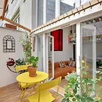 아파트 Beautiful Duplex 1br-2p - Belleville